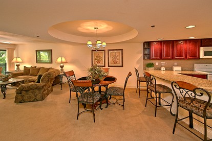 Comfortable Gatlinburg Accommodation for a Family Getaway - Gatlinburg, Tennessee - glamping.directory