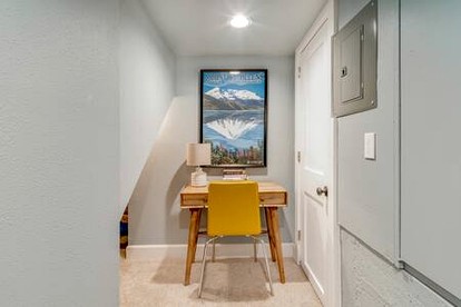 Peaceful Stylish Coastal Retreat with Private Entrance & Fenced Patio near Port Angeles Fine Arts Center, Port Angeles, WA - Port Angeles, Washington - glamping.directory