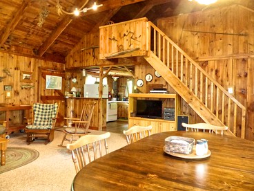 Rustic Cabin Rental on a Wildlife Sanctuary in Manistee, Michigan - Manistee, Michigan - glamping.directory