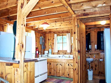 Rustic Cabin Rental on a Wildlife Sanctuary in Manistee, Michigan - Manistee, Michigan - glamping.directory