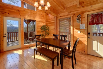 Warm and Cozy Gatlinburg Cabin Rental for a Fun-Filled Tennessee Vacation - Gatlinburg, Tennessee - glamping.directory