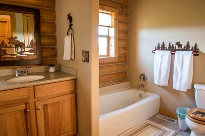 Secluded Mountain-View Cabin with Cross-Country Trails Near Scenic Lakes in Idaho - Driggs, Idaho - glamping.directory