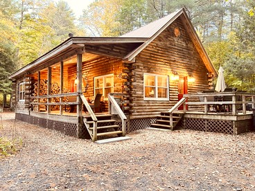 Charming Log Cabin with Hot Tub and Fireplace Minutes from Gore Ski Resort in New York - glamping.directory