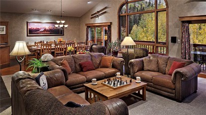 Mountainside Vacation Rental with Ski Access in Steamboat Springs, Colorado - Steamboat Springs, Colorado - glamping.directory