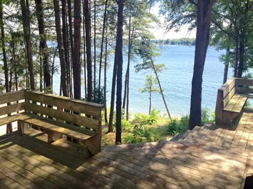 Secluded Caravan Rental for Families on Lake Wylie near Charlotte - Charlotte, North Carolina - glamping.directory