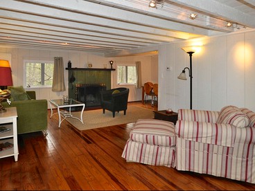 Idyllic Getaway Cottage in the Woods near Woodstock, New York - Woodstock, New York - glamping.directory