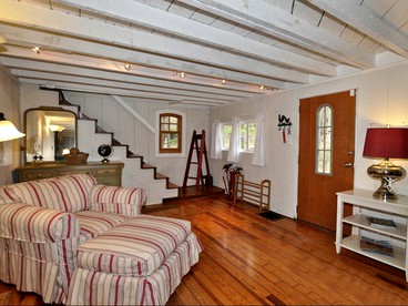 Idyllic Getaway Cottage in the Woods near Woodstock, New York - Woodstock, New York - glamping.directory