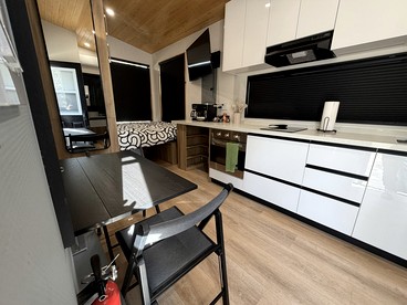 Stylish Modern Tiny House on Wheels with Stunning Mountain Views Near Lone Pine, California - Lone Pine, California - glamping.directory