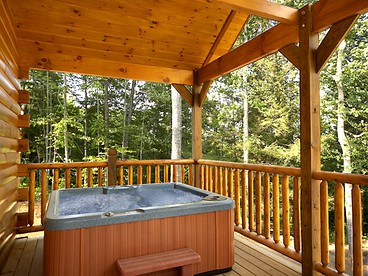 Mountain Cabin Rental Perfect for Group Glamping in Tennessee - Gatlinburg, Tennessee - glamping.directory