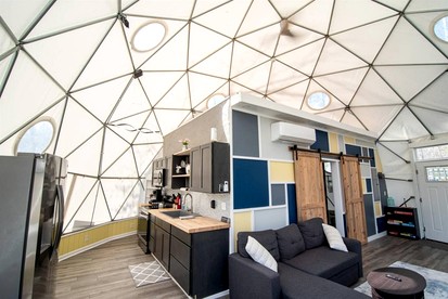 Award-Winning Glamping Dome with Panoramic Pond Views near The Caverns, Coalmont TN - Coalmont, Tennessee - glamping.directory