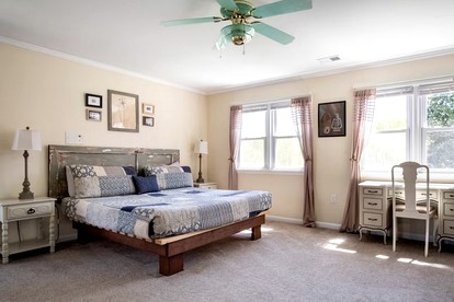 Lovely Vacation Rental with Hot Tub and Amazing Amenities for a Fantastic Family Escape in Clarkesville, Georgia - Clarkesville, Georgia - glamping.directory