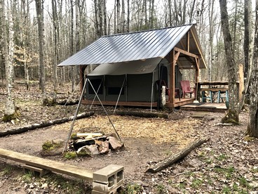 Unique Glamping Getaway in Bayfield, Perfect for Outdoor Adventures and Sailing Lovers in Wisconsin! - glamping.directory