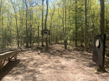 Unique Glamping Getaway in Bayfield, Perfect for Outdoor Adventures and Sailing Lovers in Wisconsin! - Bayfield, Wisconsin - glamping.directory
