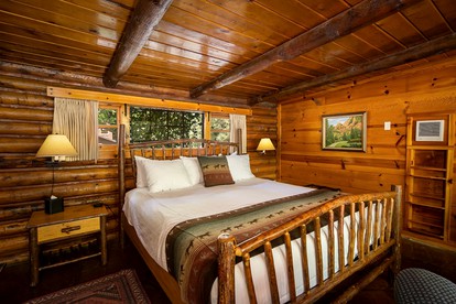 Rustic Cabin Camping Rental with Beautiful Views in Sedona, Arizona - Sedona, Arizona - glamping.directory