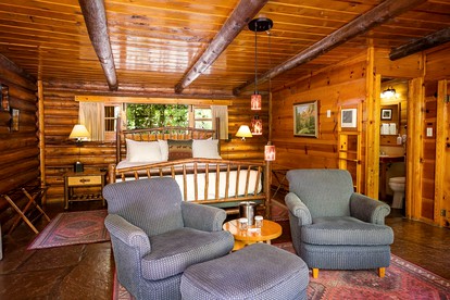 Rustic Cabin Camping Rental with Beautiful Views in Sedona, Arizona - Sedona, Arizona - glamping.directory