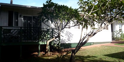 Charming Wheelchair Accessible Cottage Rental in Maui, Hawaii - Makawao, Hawaii - glamping.directory