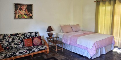 Charming Wheelchair Accessible Cottage Rental in Maui, Hawaii - Makawao, Hawaii - glamping.directory