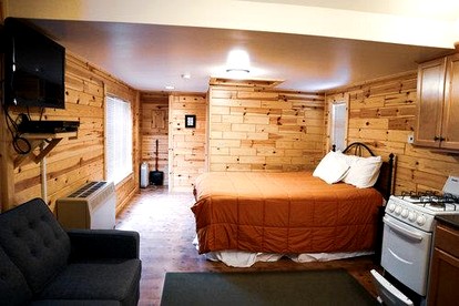 Secluded and Peaceful Cabin Rentals Along the Au Sable River in Michigan - Grayling , Michigan - glamping.directory