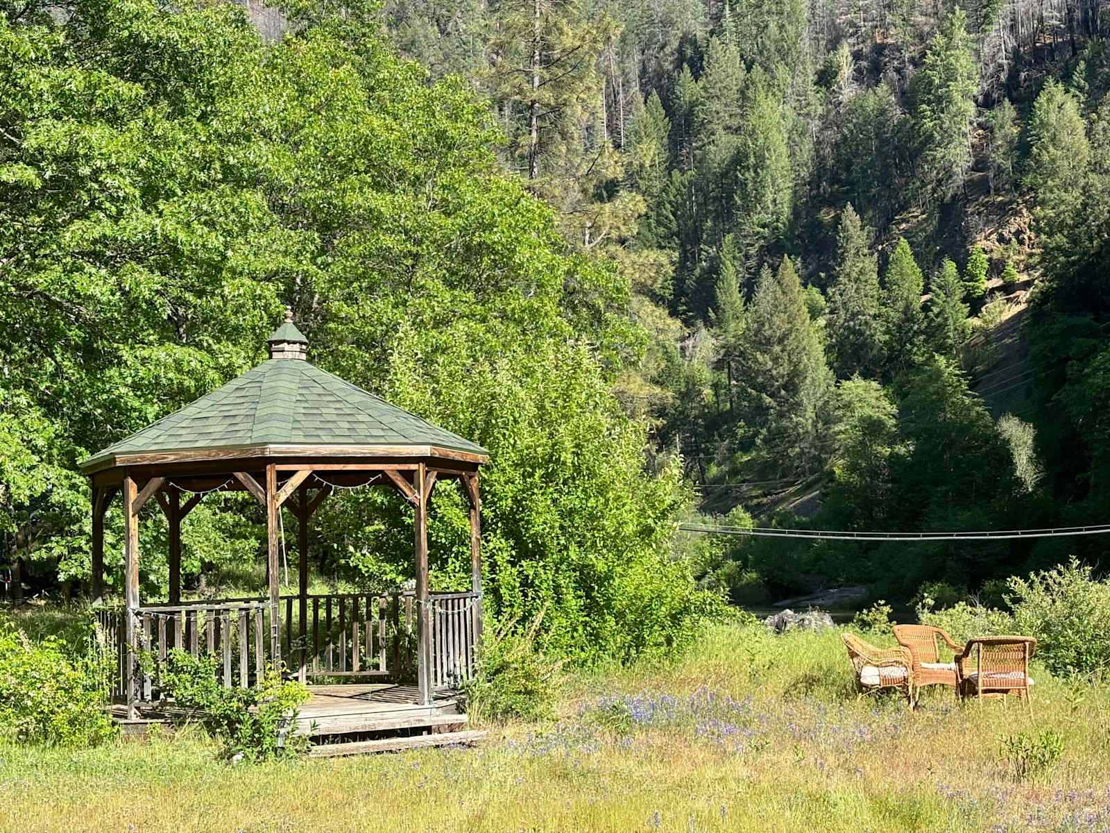 Feather River Hot Springs - Twain, California - glamping.directory