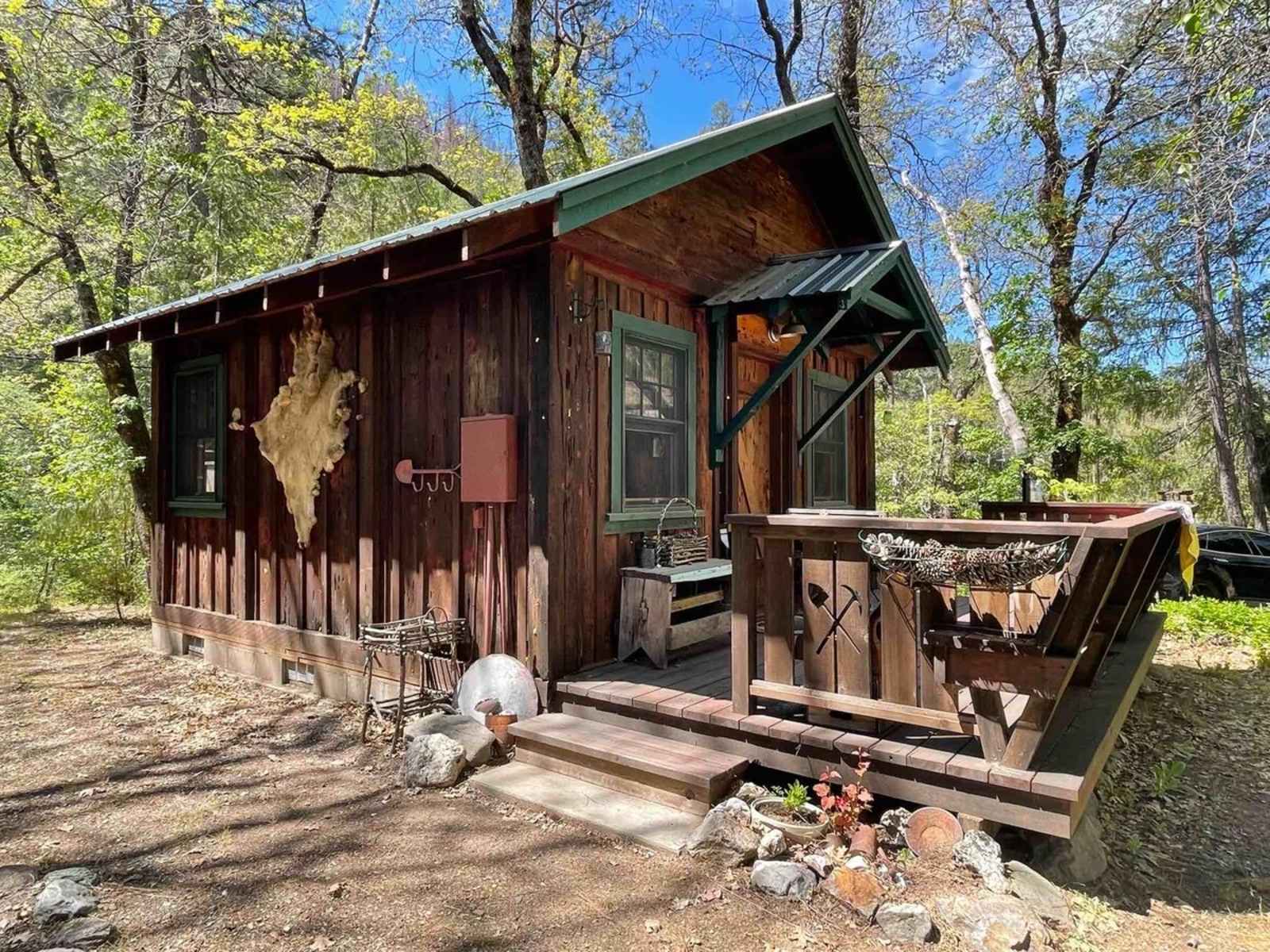 Feather River Hot Springs - Twain, California - glamping.directory