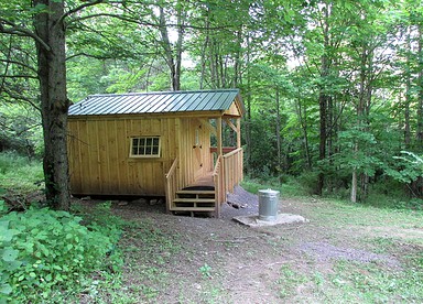 Camping Retreat Ideal for a Family Getaway on a Farm in Jeffersonville, New York - Jeffersonville, New York - glamping.directory