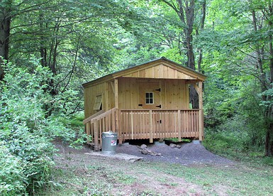 Camping Retreat Ideal for a Family Getaway on a Farm in Jeffersonville, New York - Jeffersonville, New York - glamping.directory