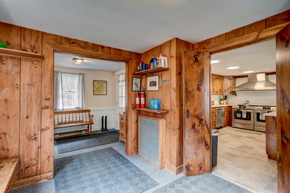 Embrace Nature in this Villa with Gorgeous Vistas in Bartlett, New Hampshire - Bartlett, New Hampshire - glamping.directory