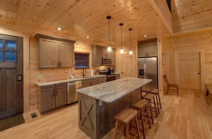 Luxury Large Glamping Destination with Private Hot Tub and Home Theater in Gatlinburg, Tennessee - Gatlinburg, Tennessee - glamping.directory