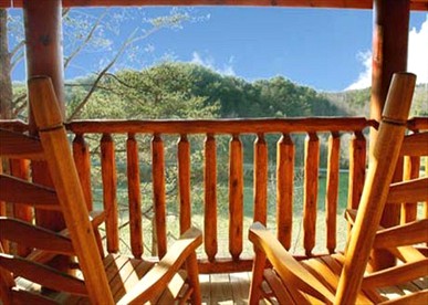 Deluxe Family Cabin in a Gated Resort with Pools in Pigeon Forge, Tennessee - Sevierville, Tennessee - glamping.directory