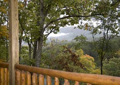 Deluxe Family Cabin in a Gated Resort with Pools in Pigeon Forge, Tennessee - Sevierville, Tennessee - glamping.directory