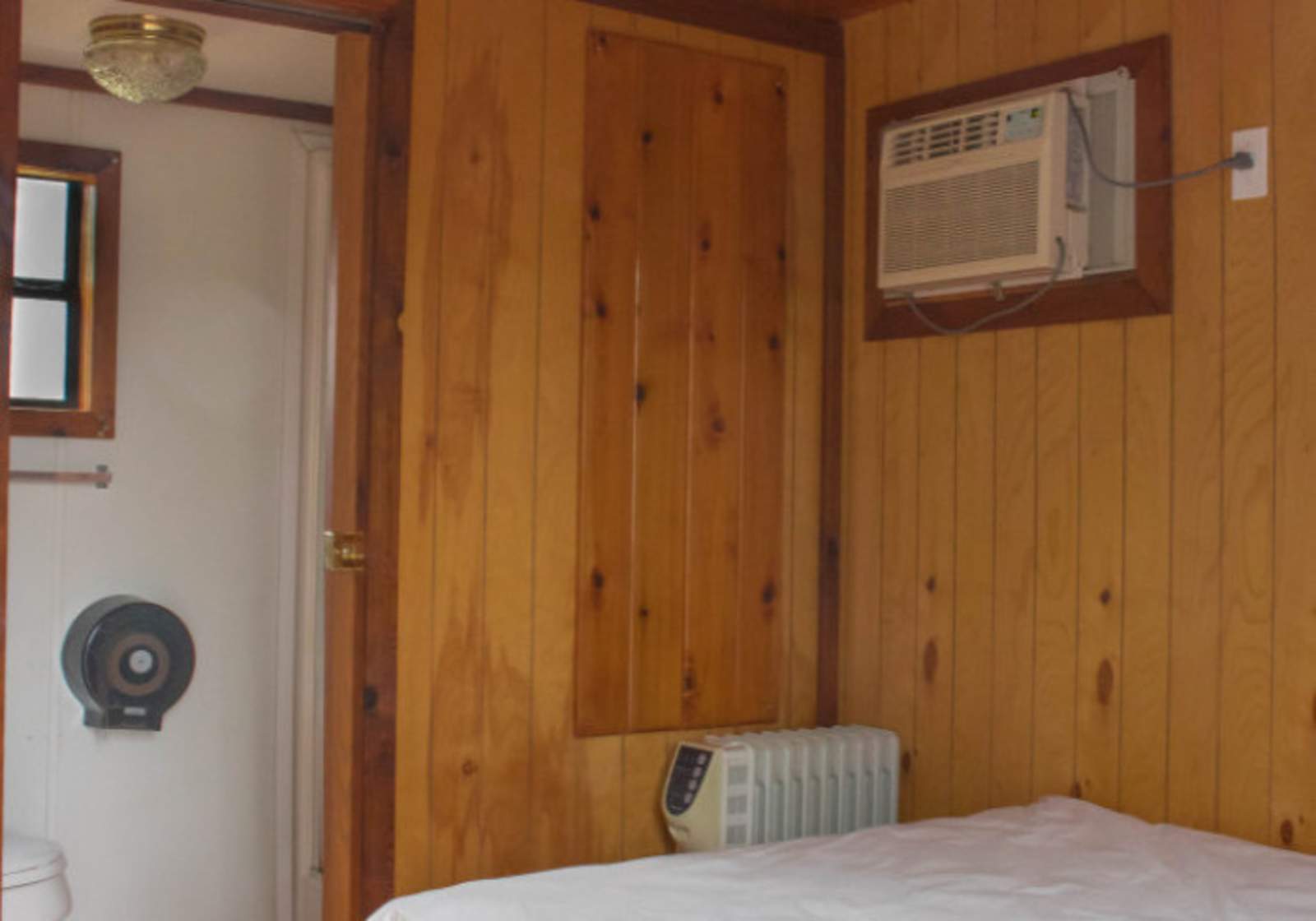 Pleasure Cove Marina - Napa, California - glamping.directory