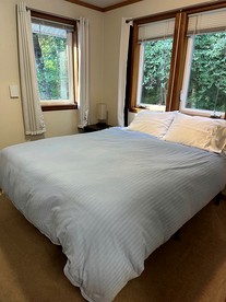 Inviting Alaska Apartment with Mountain Views & Easy Trail Access near Downtown Juneau - glamping.directory