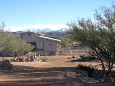 Western-Style Bunkhouse with Scenic, Desert Trails near Scottsdale, Arizona - Scottsdale, Arizona - glamping.directory