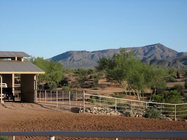 Western-Style Bunkhouse with Scenic, Desert Trails near Scottsdale, Arizona - Scottsdale, Arizona - glamping.directory
