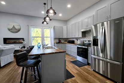 Comfortable Retreat for Hiking, Rafting & Scenic Views in Copperhill, Tennessee - Copperhill, Tennessee - glamping.directory