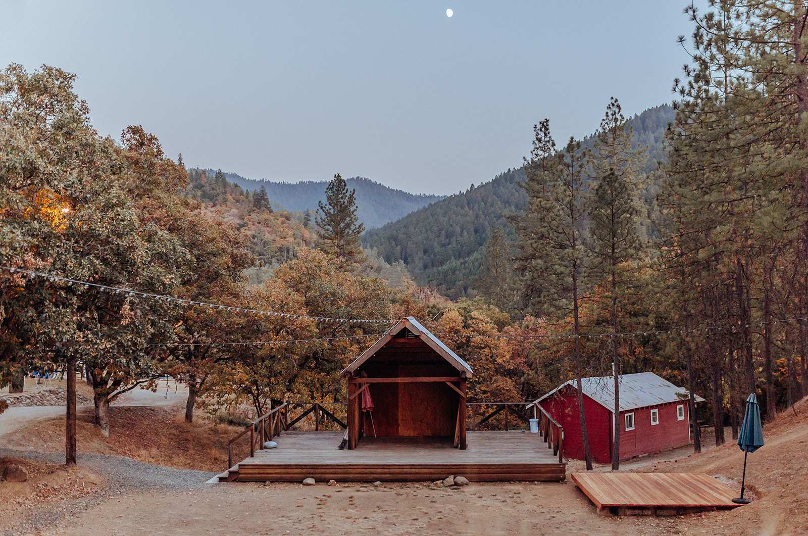 Lewiston Lake Getaway - Lewiston, California - glamping.directory