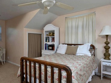 Amazing Elevated Cabin Rental with Ocean Views near Palm Bay, Florida - Melbourne Beach, Florida - glamping.directory