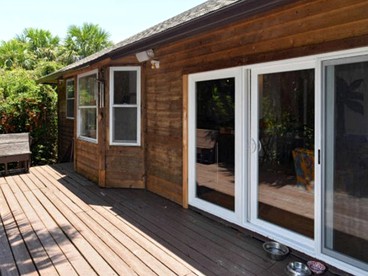 Amazing Elevated Cabin Rental with Ocean Views near Palm Bay, Florida - Melbourne Beach, Florida - glamping.directory