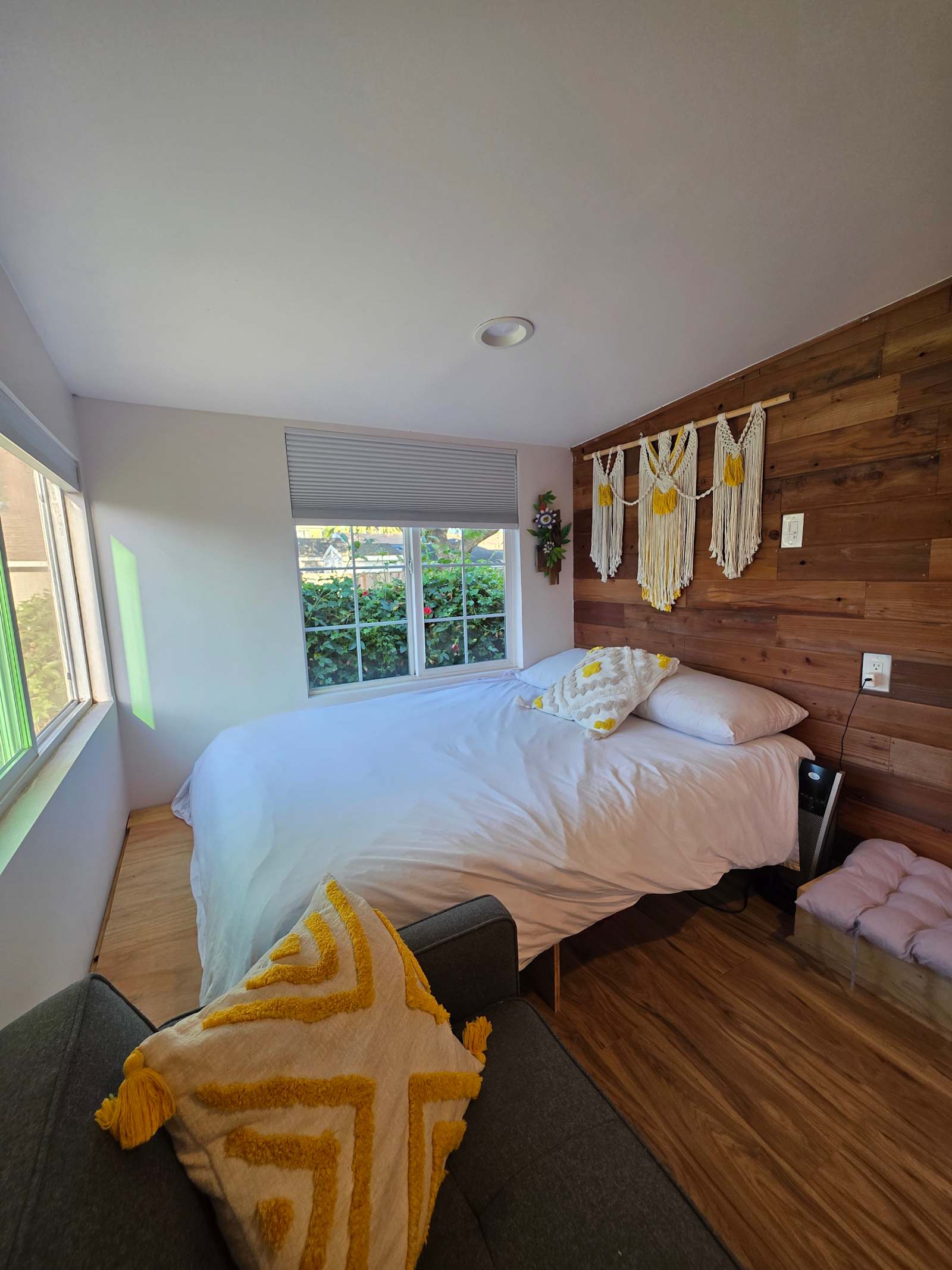 Cute Tiny Home In Midtown Santa Cruz - Santa Cruz, California - glamping.directory