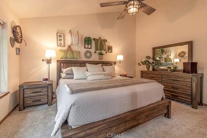 Luxurious Rustic-Modern Retreat with Hot Tub near Local Attractions in Whitney, California - Big Bear, California - glamping.directory