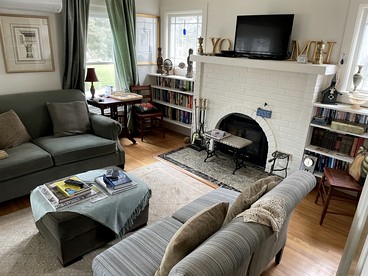 Beautiful Entire B&B Rental for Larger Groups with Indoor Pool in Elkhorn, Wisconsin - Elkhorn, Wisconsin - glamping.directory