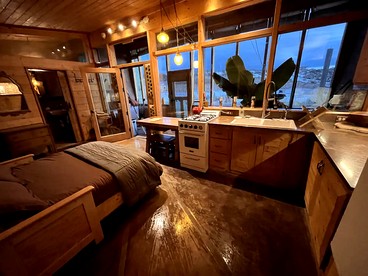 Secluded Sustainable Earthship Retreat with Off-Grid Living Near Tres Piedras, New Mexico - Tres Piedras, New Mexico - glamping.directory