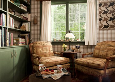 Rustic Family-Friendly Room Getaway with Expansive Lawn in Waterford, Maine - Waterford, Maine - glamping.directory