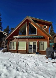 Charming Home with Golf Course Views & Relaxing Vibes in McCall, Idaho - McCall, Idaho - glamping.directory