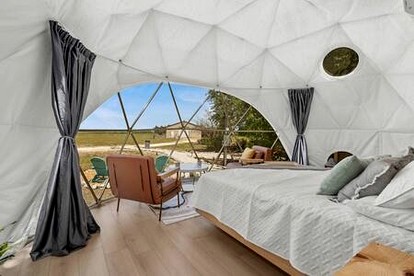 Peaceful Luxury Glamping Domes with Stargazing & Farm Retreat near Lake Access in Wolfe City, Texas - Wolfe City, Texas - glamping.directory