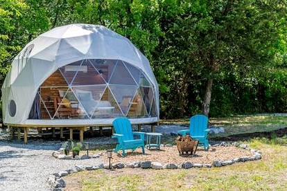 Peaceful Luxury Glamping Domes with Stargazing & Farm Retreat near Lake Access in Wolfe City, Texas - Wolfe City, Texas - glamping.directory