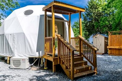 Peaceful Luxury Glamping Domes with Stargazing & Farm Retreat near Lake Access in Wolfe City, Texas - Wolfe City, Texas - glamping.directory