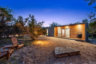 Glamping Vacation at this Pet-Friendly Luxury Tiny House in Wimberley, TX - glamping.directory