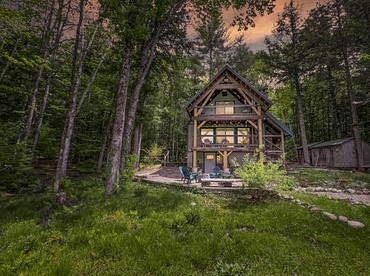 Peaceful Countryside Cabin with Hot-Tub and Fire Pit in Maine - Sweden, Maine - glamping.directory