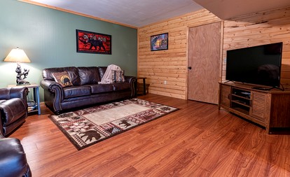 Secluded Family Retreat in Log Cabin with Hammock and Fire Pit in Topton, North Carolina - Topton, North Carolina - glamping.directory
